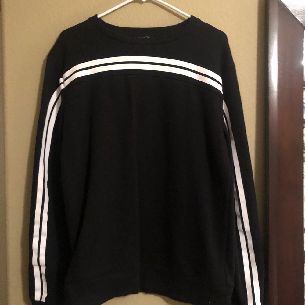 Black Sweatshirt